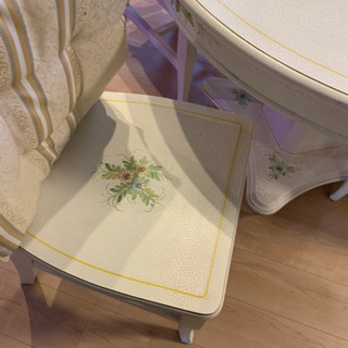 ロココ調　ダイニングテーブルセット