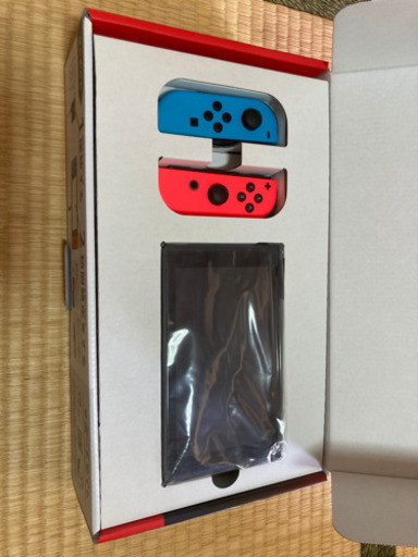 新型NINTENDO SWITCH ネオンブルー