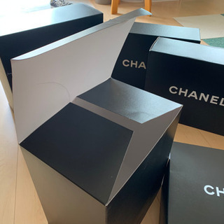 CHANEL 空箱