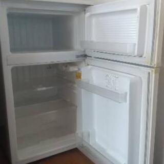 小型冷蔵庫  無料！ 家まで取りにこられる方