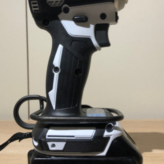 マキタ TD171D 18V 4モード インパクトドライバー 白 フルセット