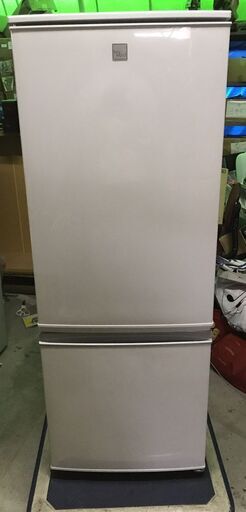 SHARP シャープ 2ドア ノンフロン冷凍冷蔵庫 167L（冷蔵121L、冷凍46L） SJ-17E5-KW 2018年製
