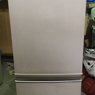 SHARP シャープ 2ドア ノンフロン冷凍冷蔵庫 167L（冷蔵121L、冷凍46L） SJ-17E5-KW 2018年製 SHARP シャープ 2ドア ノンフロン冷凍冷蔵庫 167L（冷蔵121L