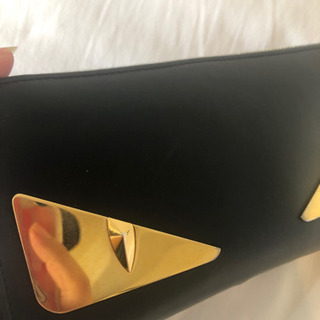 FENDI モンスター財布