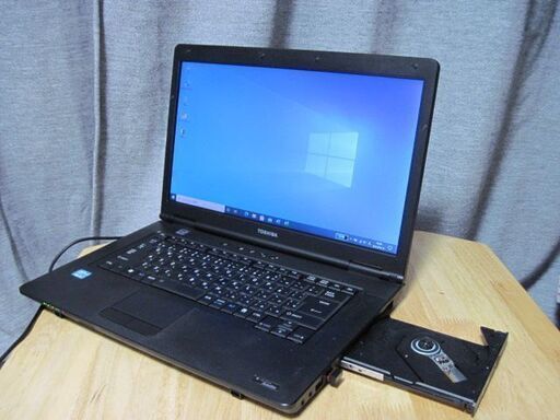 爆速　東芝dynabook Satellite B552HIntel Core i5 3230M 2.60GHz/Win10Pro64/8G/256GSSD新古品　USB無線子機傷有りoffice2016