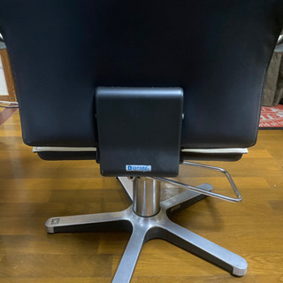 【ネット決済】タカラベルモント美容室　理容室椅子