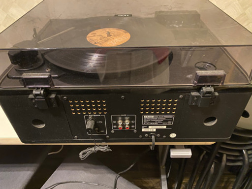 ターンテーブル/カセットプレーヤー付CDレコーダー LP-R550USB