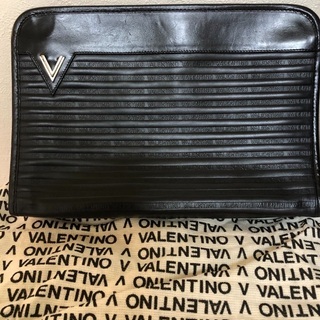 VALENTINO セカンドバッグ