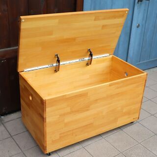 HUG HUG コッフェルベンチ Amazon.co.jp: 日本国内生産 高さ37cm座りやすい収納BOX～「ラジアータ