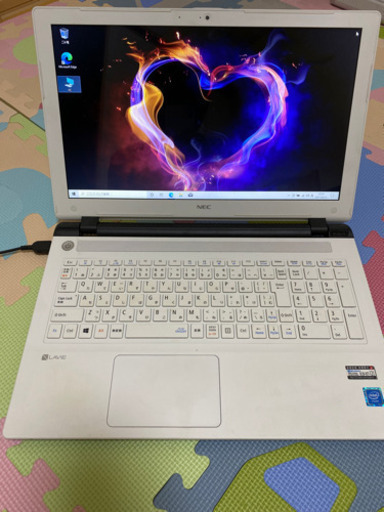ノートパソコン　NEC　LaVie NS100/D  Windows10 2016年式