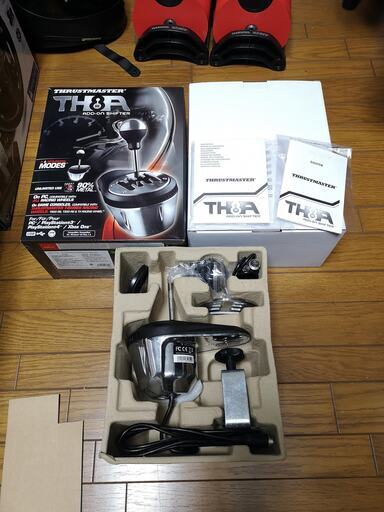 Thrustmaster TH8A シフター 付属品完備 箱付き