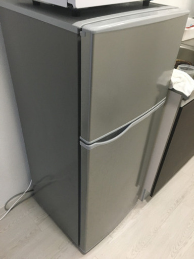 2020年製　シャープ冷蔵庫34リットル　綺麗！