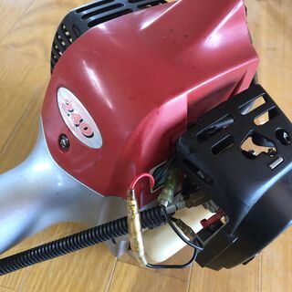 お取引中！『プロ仕様』shindaiwa　肩掛け式草刈り機　24CC　中古品 お取引中！『プロ仕様』shindaiwa 肩掛け式草刈り機 24CC 中古品