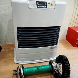 ◆トヨトミ 2016年製 密閉式石油ストーブ FF-V4500 FF式石油暖房機 FF式ストーブ FF式暖房 寒冷地用ストーブ TOYOTOMI◆ TOYOTOMI（トヨトミ） FF式ストーブ FFシリーズ 温風 スタンダード