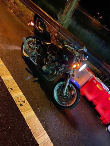 ヤマハ XJR 400
