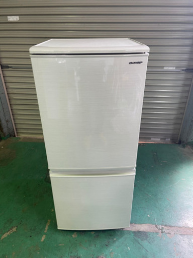 2019年製 SHARP 冷凍　2ドア冷蔵庫 SJ-D14E-W 137L 一人暮らし　単身向け