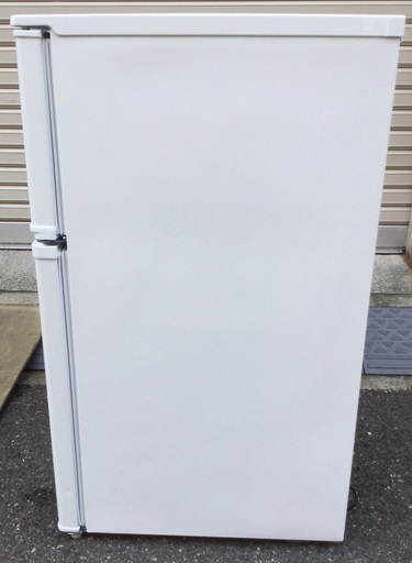 【RKGRE-642】特価！ユーイング/88L 2ドア冷凍冷蔵庫/UR-D90J/中古品/2018年製/当社より近隣無料配達！