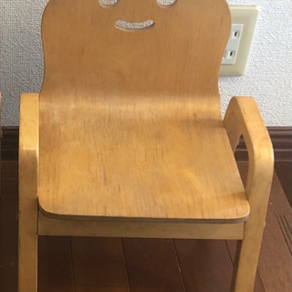 【ネット決済】木製　子供用の椅子　中古