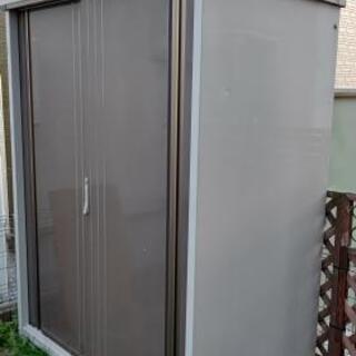 [中古]タクボ物置