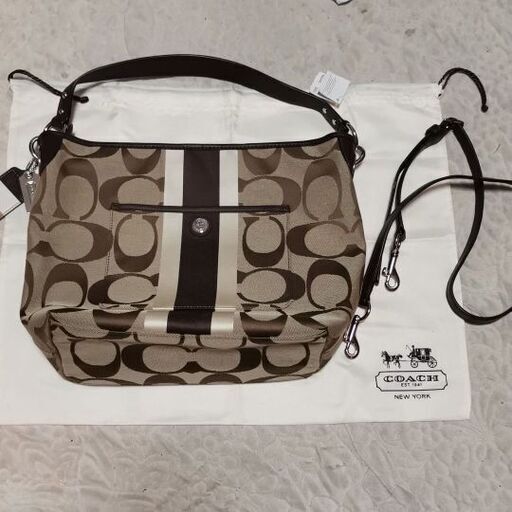 新品！Coach ショルダーバッグ