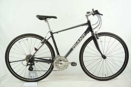 GIANT 「ジャイアント」 ESCAPE R3 2020年モデル クロスバイク