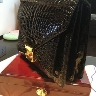 クロコダイル！セカンドバック！鰐革！