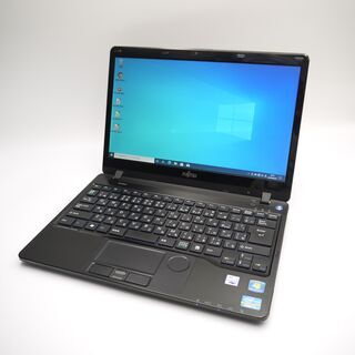 富士通 Corei3 SSD240GB Webカメラ搭載 ノートパソコン