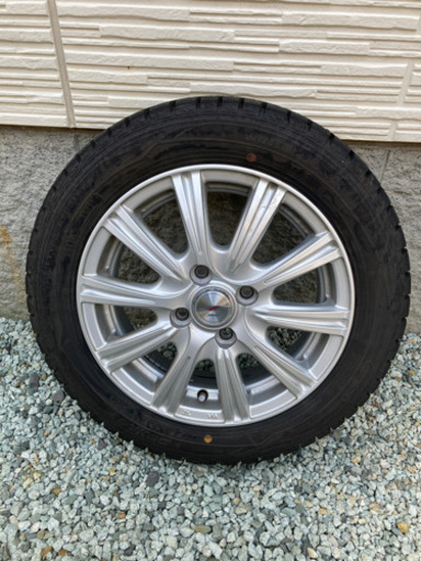 ダンロップ　スタッドレスタイヤ　アルミホイール付き　１５５／６５Ｒ１４　４本　売ります