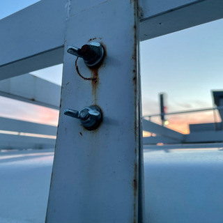 ハイエース200系のリーフキャリアです！