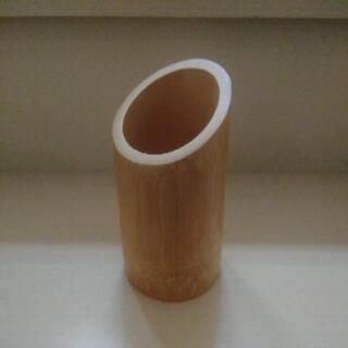 竹の花瓶？