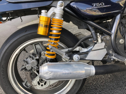ゼファー750
