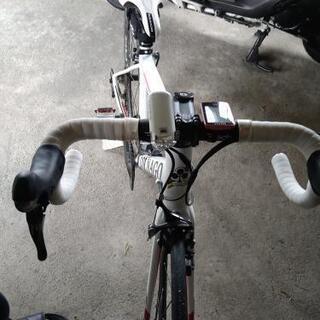 再投稿　ロードバイク　引取先が決まらないのでお値引きです。 再投稿 ロードバイク 引取先が決まらないのでお値引きです。