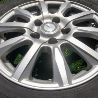 【使用少】セレナ スタッドレスタイヤ アルミホイールセット