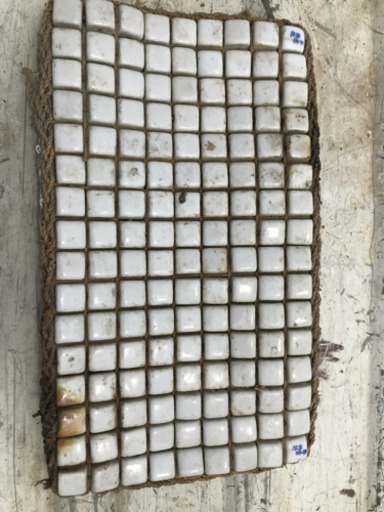 相当古い磁器製夏の枕❓