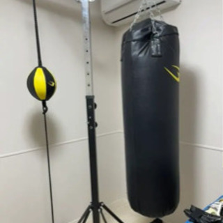 サンドバッグ　ボディーメーカー