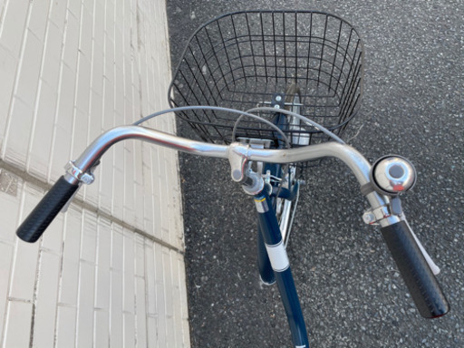 GM482【中古美品】2020年製 自転車 26インチ オートライト ギヤなし 青  