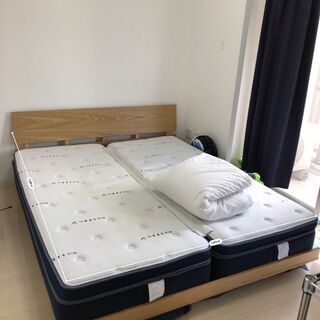 「受け取り決定」クイーンベッド　フレームとマットレス