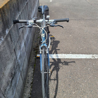 Giant escape  R3 28インチ