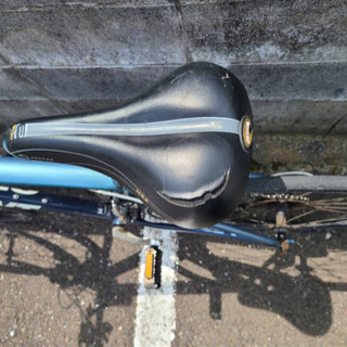 Giant escape  R3 28インチ