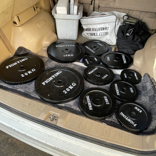 140kg ベンチプレスセット（バーベルセット+ベンチ台）【近日中に手放したいため大幅値下さげ】