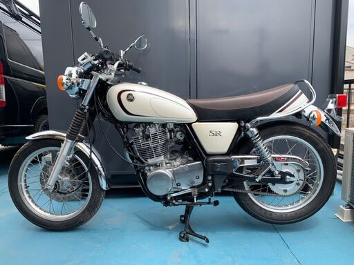 売約済み☆YAMAHA　SR400　FI　ほぼ新車低走行　車検あり　ＥＴＣ付☆