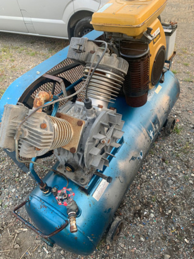 エンジン コンプレッサー 岩田 ジャンク セル付き