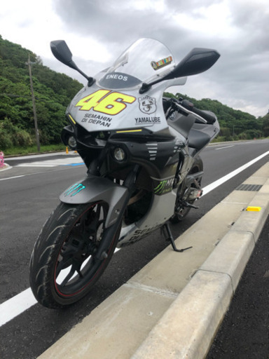 ヤマハ YZF-R25