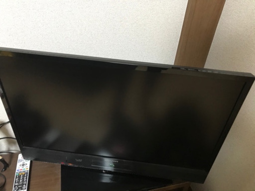 三菱　テレビ　32インチ