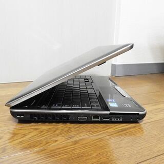 全国送料無料！【超安い】東芝/簡単PC作業/フリーズしない/使いやすい