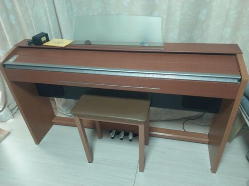 電子ピアノ　無料配送可　casio Privia　PX-720C