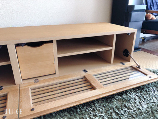 テレビボード