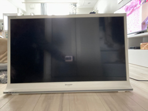 SHARP AQUOS32型