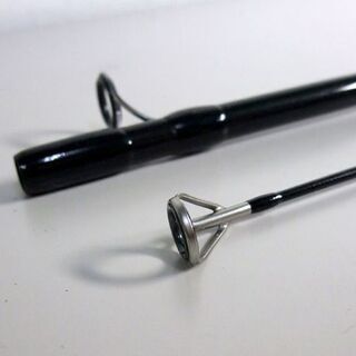 美品 シマノ トラウトライズ 110H ルアーロッド フィッシングロッド 33198 ルアーウェイト:21～70g アメマス アキアジ ☆ PayPay(ペイペイ)決済可能 ☆ 札幌市 北区 屯田 