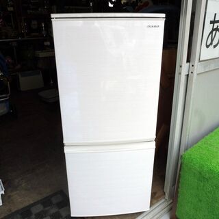 9/5成約。シャープ ノンフロン冷凍冷蔵庫 SJ-D14F-W 2020年製 中古